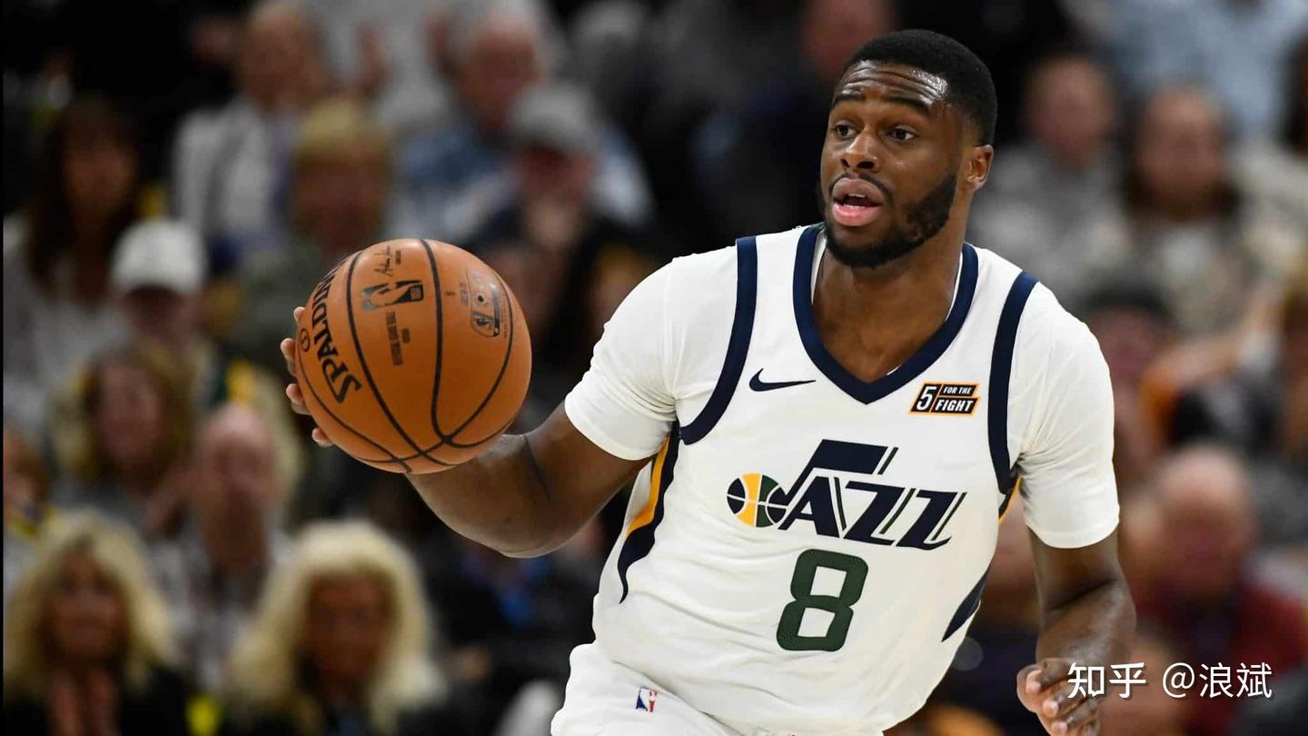 斯图加特今晚临场应变；志在NBA总决赛名次提升；引发热议；年轻球员得到机会的简单介绍