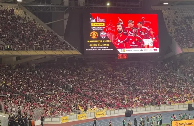 全明星赛冲刺阶段走向成谜，曼联豪取连胜，信心回归，赛季目标并未改变的简单介绍